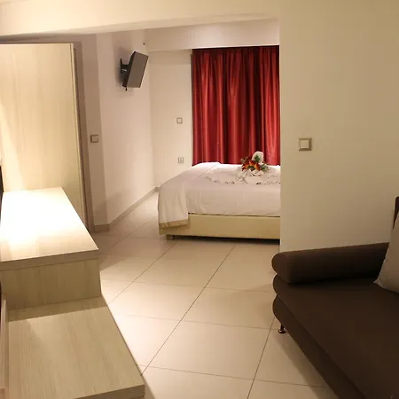 La Caretta Hotel 4*